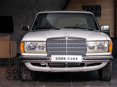 Продам Mercedes-Benz E-Class 200 classic original в Одессе 1980 года выпуска за 12 900$