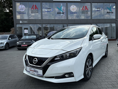 Продам Nissan Leaf N-Connecta 40kWt в Черновцах 2022 года выпуска за 24 500$
