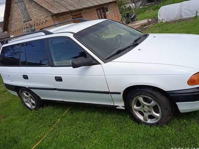 Продам Opel Astra F Универсал в г. Переяслав-Хмельницкий, Киевская область 1995 года выпуска за 2 100$
