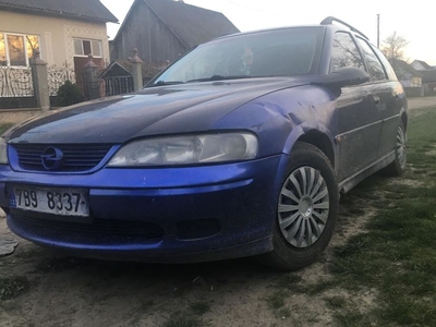 Продам Opel Vectra B в г. Тячев, Закарпатская область 2000 года выпуска за 900$