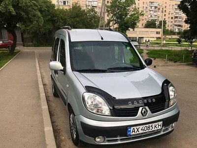 Продам Renault Kangoo пасс. в г. Купянск, Харьковская область 2007 года выпуска за 1 600$