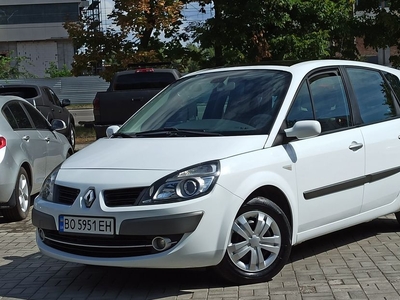 Продам Renault Megane Scenic в Днепре 2009 года выпуска за 6 350$