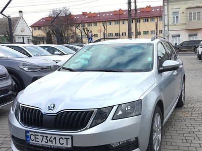 Продам Skoda Octavia в Черновцах 2017 года выпуска за 12 900$