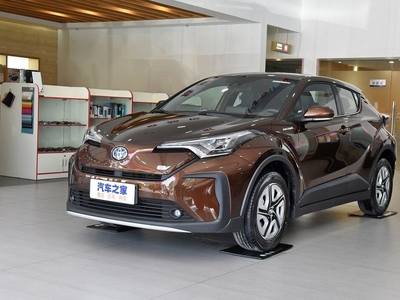 Продам Toyota C-HR в Черновцах 2022 года выпуска за дог.