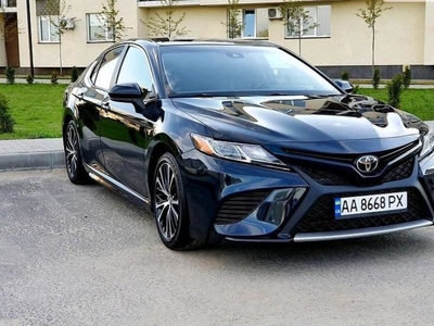 Продам Toyota Camry в Киеве 2017 года выпуска за 20 900$