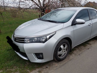Продам Toyota Corolla в Луцке 2014 года выпуска за 10 600$