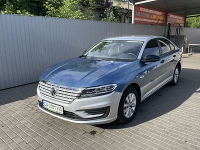 Продам Volkswagen e-Golf в г. Тальное, Черкасская область 2019 года выпуска за 19 500$