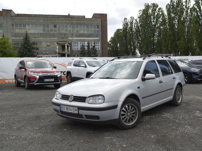 Продам Volkswagen Golf IV в Хмельницком 2000 года выпуска за 4 200$