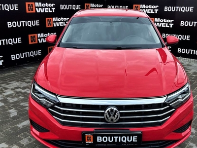 Продам Volkswagen Jetta в Одессе 2018 года выпуска за 13 800$