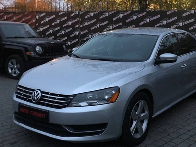 Продам Volkswagen Passat B7 в Одессе 2013 года выпуска за 14 500$