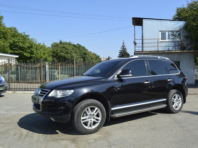 Продам Volkswagen Touareg в Одессе 2008 года выпуска за 15 500$