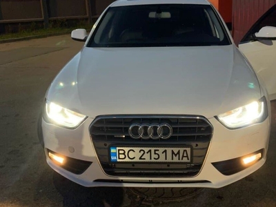 Продам Audi A4 в Львове 2014 года выпуска за 14 500$