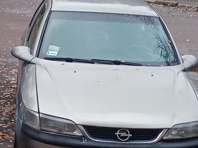 Продам Opel Vectra B в г. Калуш, Ивано-Франковская область 1995 года выпуска за 900$
