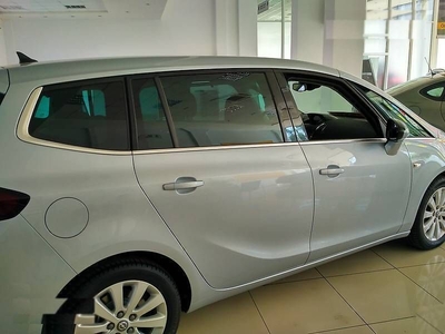 Продам Opel Zafira 1.9 CDTi AT (150 л.с.), 2014