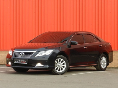 Продам Toyota Camry 2.5 AT (181 л.с.), 2012