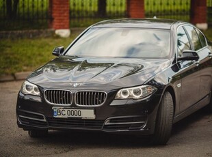 Продам BMW 5 серия 518d Steptronic (143 л.с.), 2015