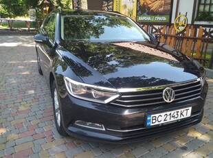 Продам Volkswagen Passat B8 в г. Трускавец, Львовская область 2016 года выпуска за 15 300$
