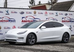 Продам Tesla Model 3 LONG RANGE в Черновцах 2018 года выпуска за 37 000$
