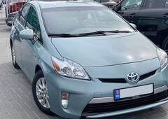 Продам Toyota Prius в Одессе 2014 года выпуска за 8 500$