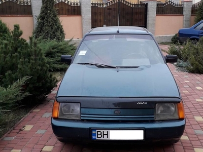 Продам ЗАЗ 1103 Славута в Одессе 2000 года выпуска за 1 100$