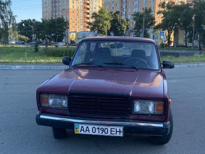 Продам ВАЗ 2107 в Киеве 2004 года выпуска за 900$