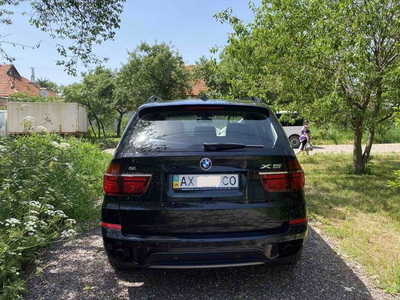 Продам BMW X5 в Харькове 2012 года выпуска за 23 000$