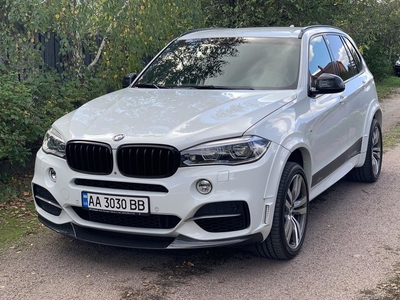 Продам BMW X5 M 50d в Киеве 2015 года выпуска за 53 000$