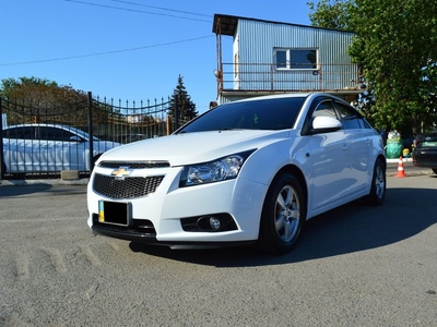 Продам Chevrolet Cruze LT в Одессе 2014 года выпуска за 8 500$