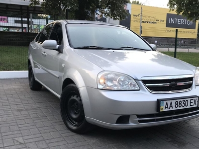 Продам Chevrolet Lacetti SX в Киеве 2008 года выпуска за 5 000$