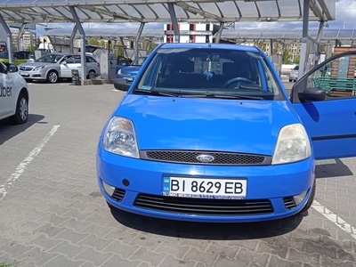 Продам Ford Fiesta в Киеве 2003 года выпуска за 4 050$