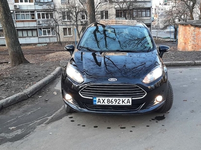 Продам Ford Fiesta SE+ в Харькове 2017 года выпуска за 9 800$