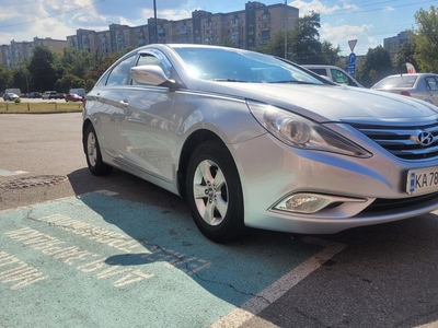 Продам Hyundai Sonata в Киеве 2012 года выпуска за 9 000$