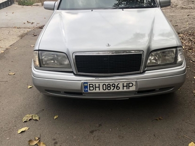 Продам Mercedes-Benz C-Class C-200 в Одессе 1996 года выпуска за 4 200$