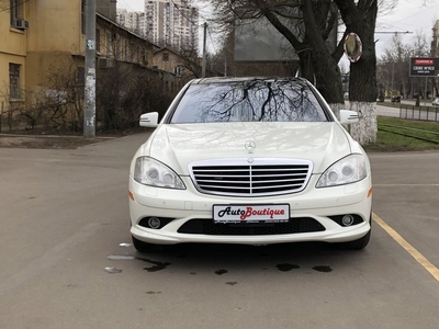 Продам Mercedes-Benz S-Class 550 4 matic в Одессе 2009 года выпуска за 16 500$