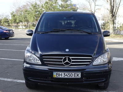 Продам Mercedes-Benz Viano пасс. diesel в Одессе 2007 года выпуска за дог.