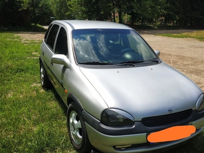 Продам Opel Corsa в Черновцах 2000 года выпуска за 2 500$