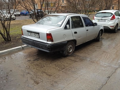 Продам Opel Kadett в г. Южноукраинск, Николаевская область 1986 года выпуска за 500$