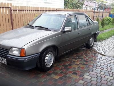 Продам Opel Kadett в Тернополе 1987 года выпуска за 1 050$