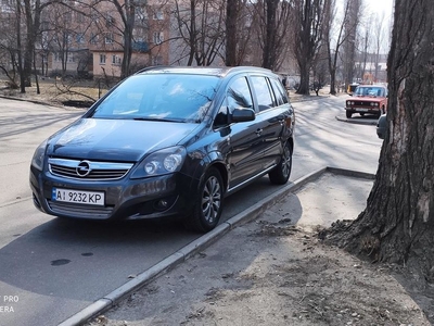 Продам Opel Zafira 125л.с. в Киеве 2010 года выпуска за 8 500$