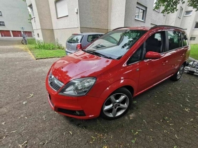 Продам Opel Zafira в г. Путила, Черновицкая область 2005 года выпуска за 1 700$