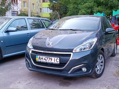 Продам Peugeot 208 Like в Житомире 2017 года выпуска за 10 000$