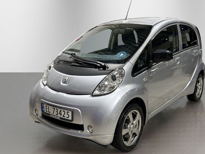 Продам Peugeot iOn Electric в Одессе 2015 года выпуска за 6 999$