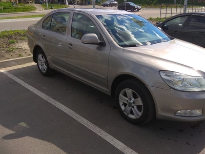 Продам Skoda Octavia A5 в г. Сквира, Киевская область 2013 года выпуска за 9 000$