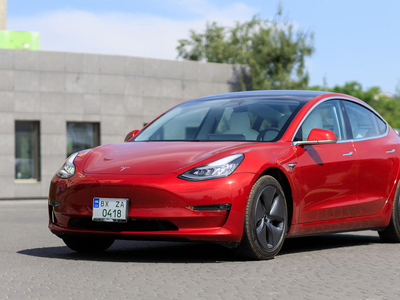 Продам Tesla Model 3 RWD в Хмельницком 2020 года выпуска за 45 200$