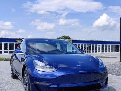 Продам Tesla Model S Long Range в Одессе 2018 года выпуска за 42 000$