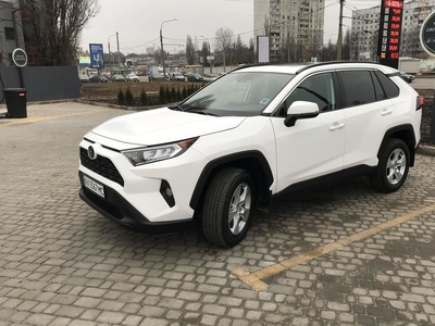 Продам Toyota Rav 4 в Харькове 2019 года выпуска за 35 000$