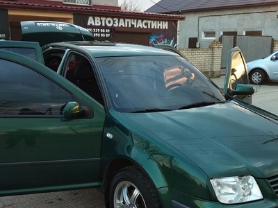 Продам Volkswagen Bora в г. Геническ, Херсонская область 2002 года выпуска за 4 800$