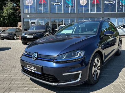 Продам Volkswagen e-Golf 24.4kwt в Черновцах 2014 года выпуска за 13 900$