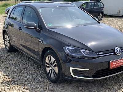 Продам Volkswagen e-Golf 35.8 kWh в Львове 2020 года выпуска за 17 400$
