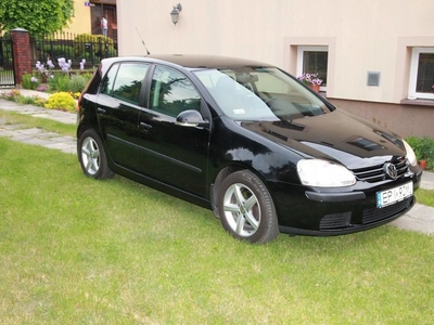 Продам Volkswagen Golf V в Днепре 2004 года выпуска за 3 200$